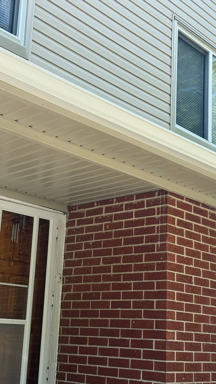 Modern vinyl siding install
